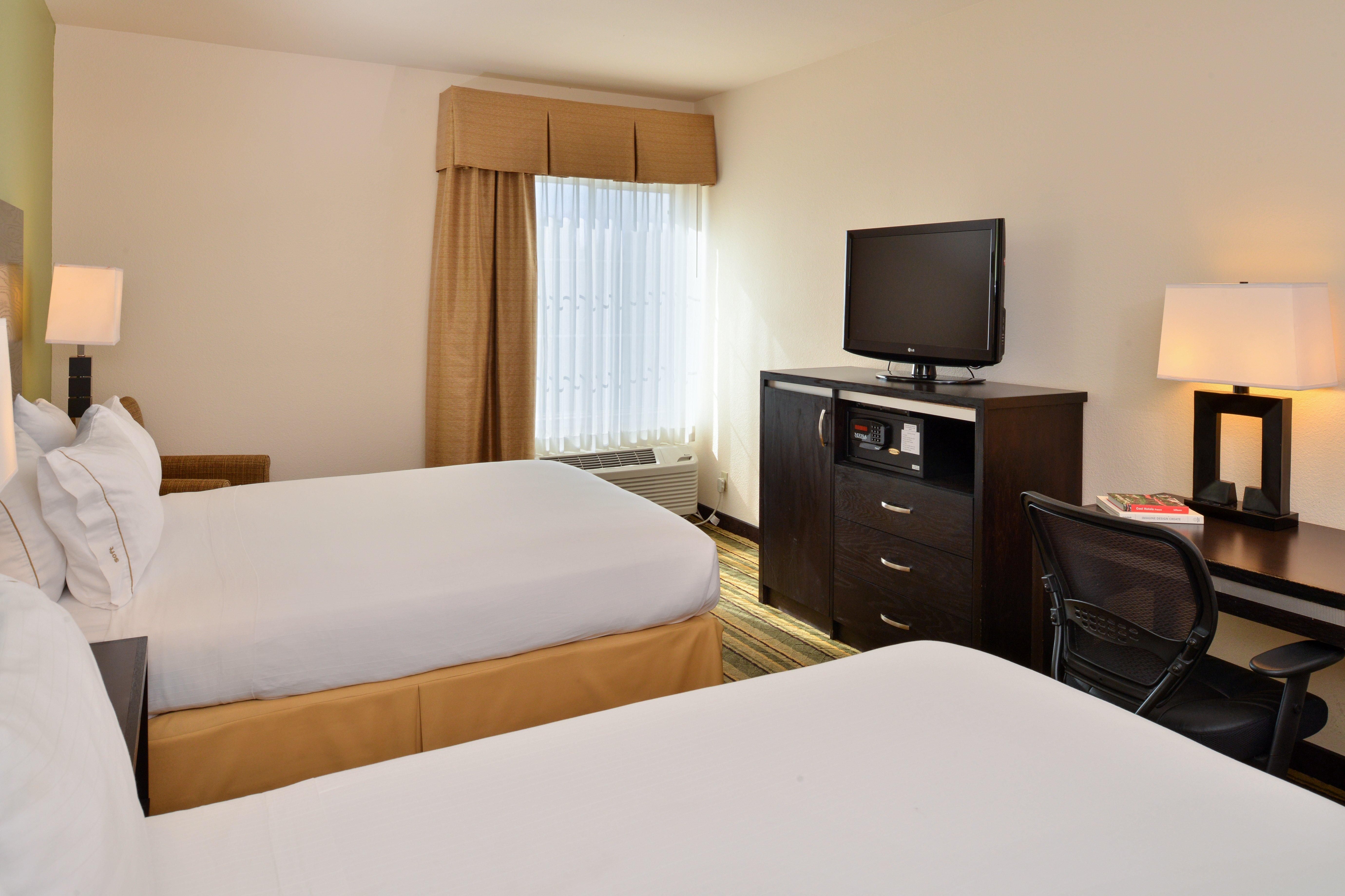 Holiday Inn Express Berkeley By Ihg Exterior photo